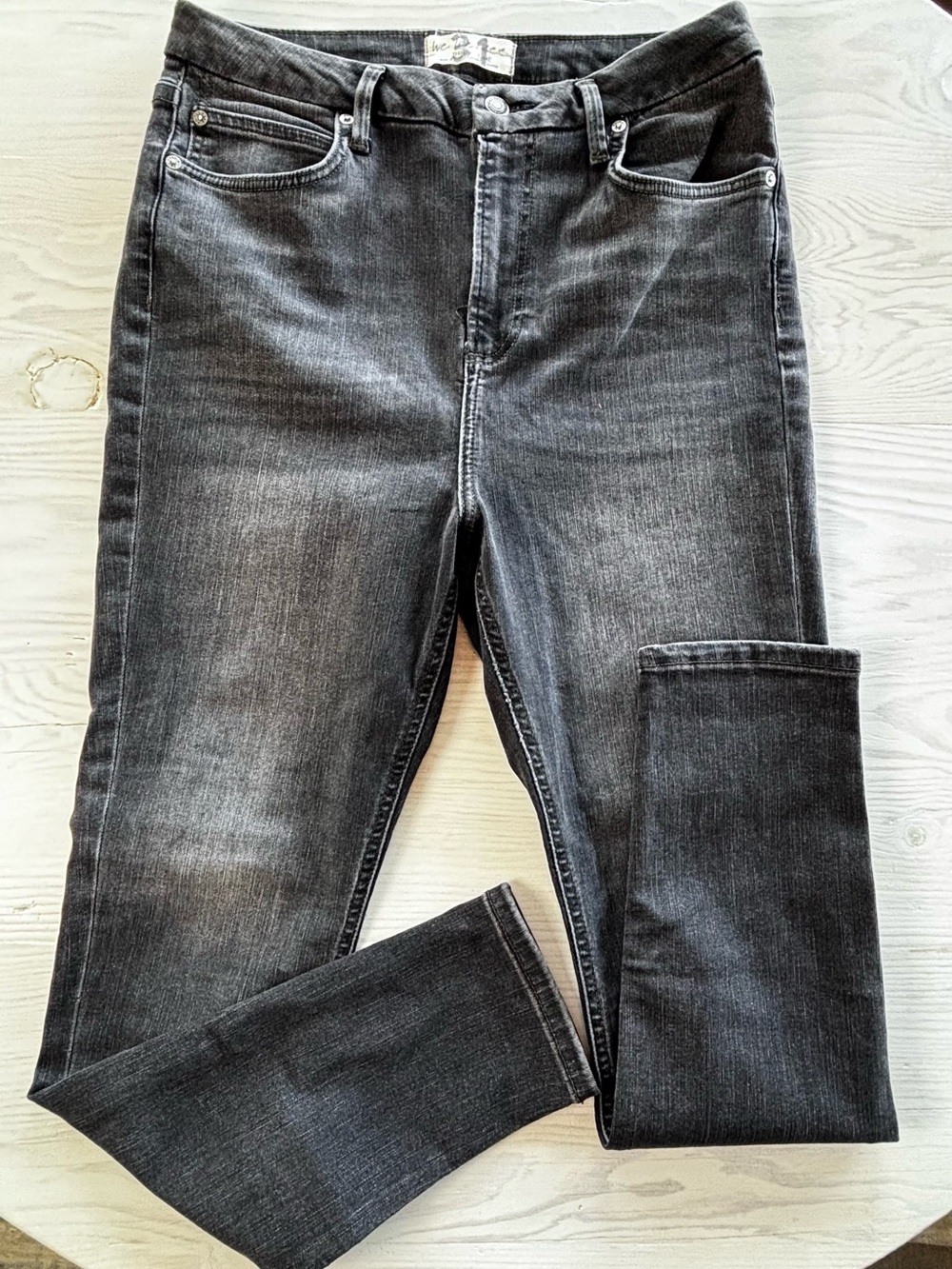 We The Free Skinny Jeans Size 31